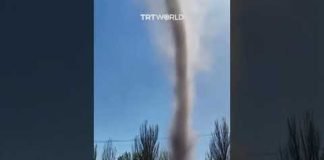 Giant dust devil whips up a storm in China