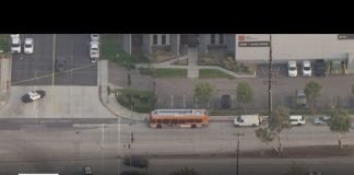 Deputies investigate shooting at Metro bus in Commerce