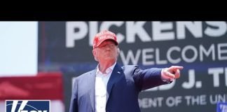 LIVE: Donald Trump holds a rally in Waukesha, Wisconsin