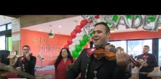 Mariachi Divas de Cindy Shea serenade mothers at Vallarta Supermarket in Pasadena