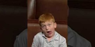 Congressman’s son steals the spotlight on House floor with silly facial expressions #shorts